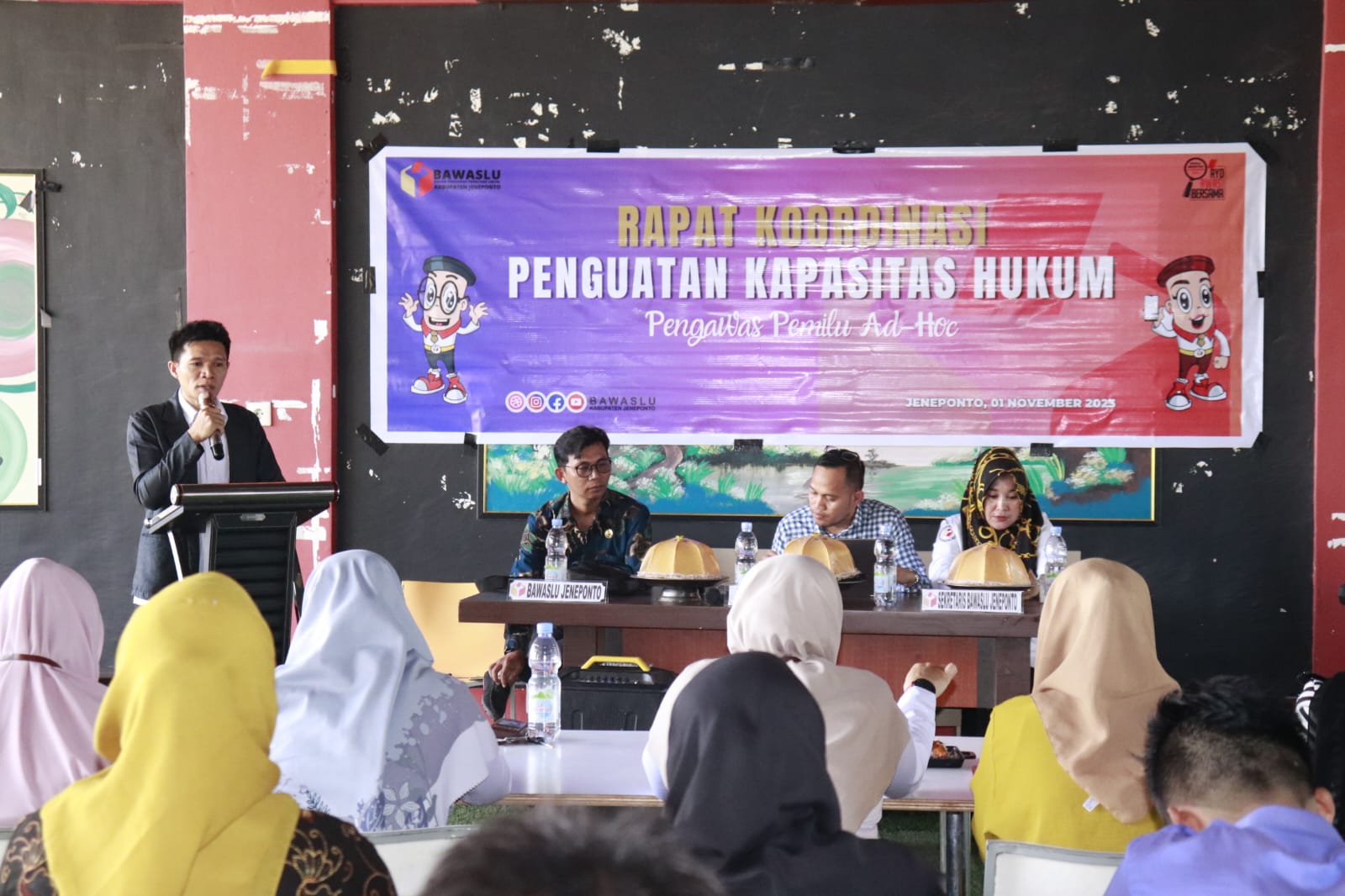 Bawaslu Jeneponto Gelar Rakor Dengan Pengawas had hoc (Dedi/sulselsatu)