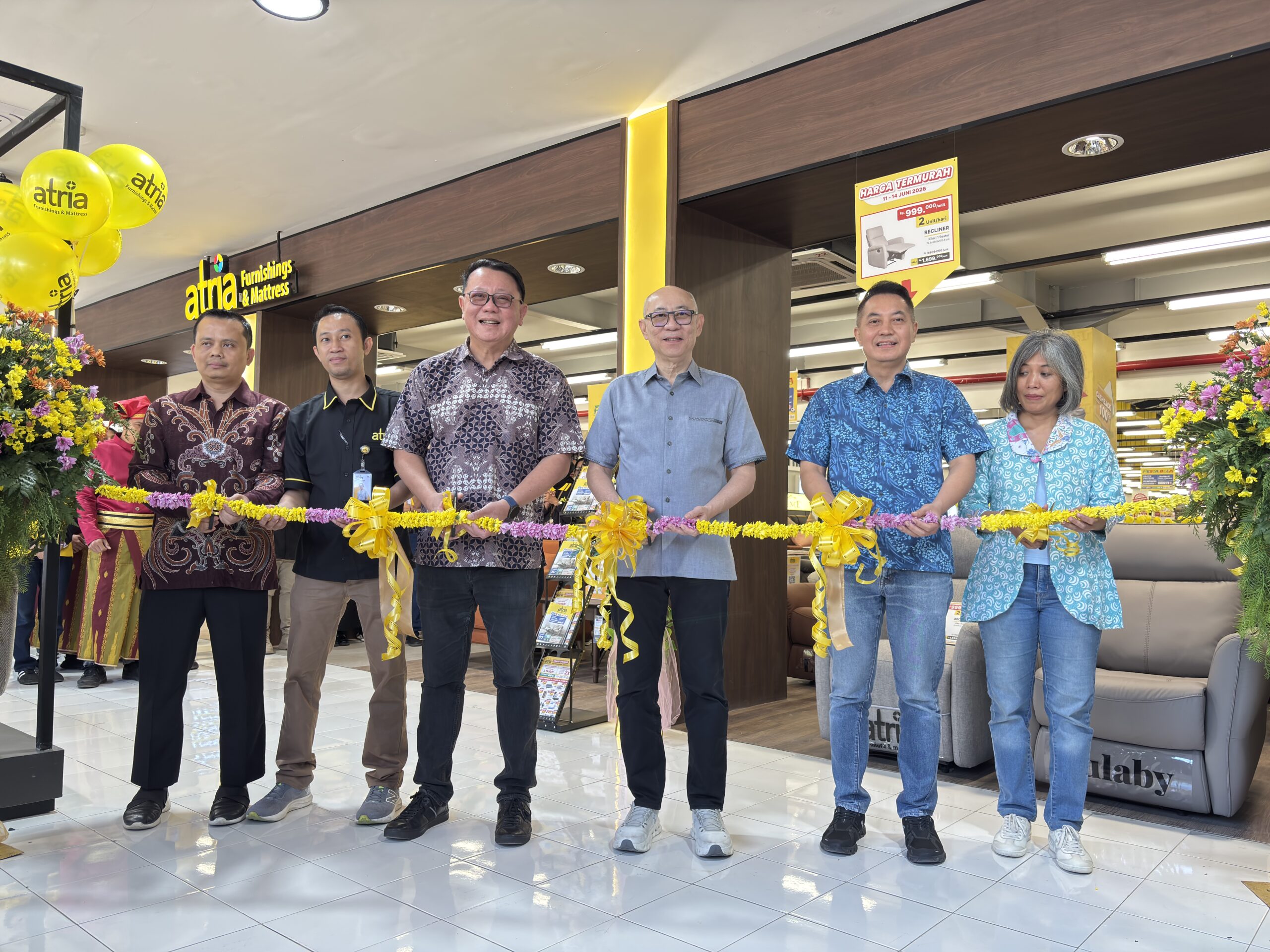 Pembukaan toko baru di Pengayoman Makassar, (Ist).